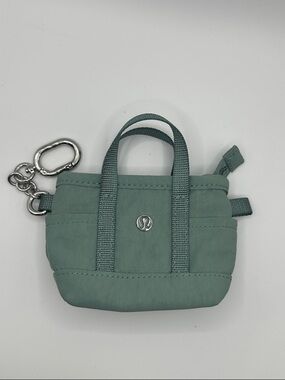 lululemon athletica Mini Tote Keychain Nano Multi Pocket
